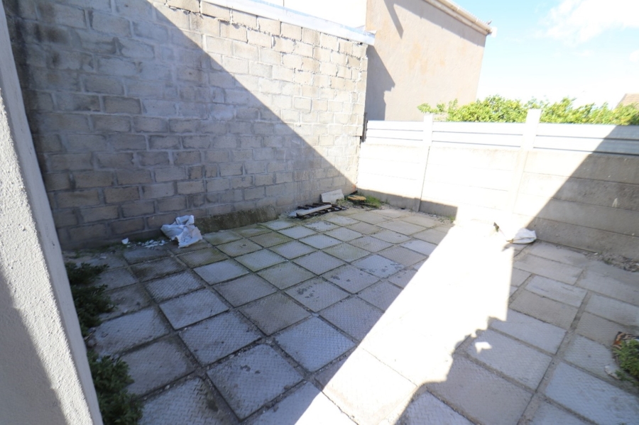 4 Bedroom Property for Sale in Strandfontein Western Cape